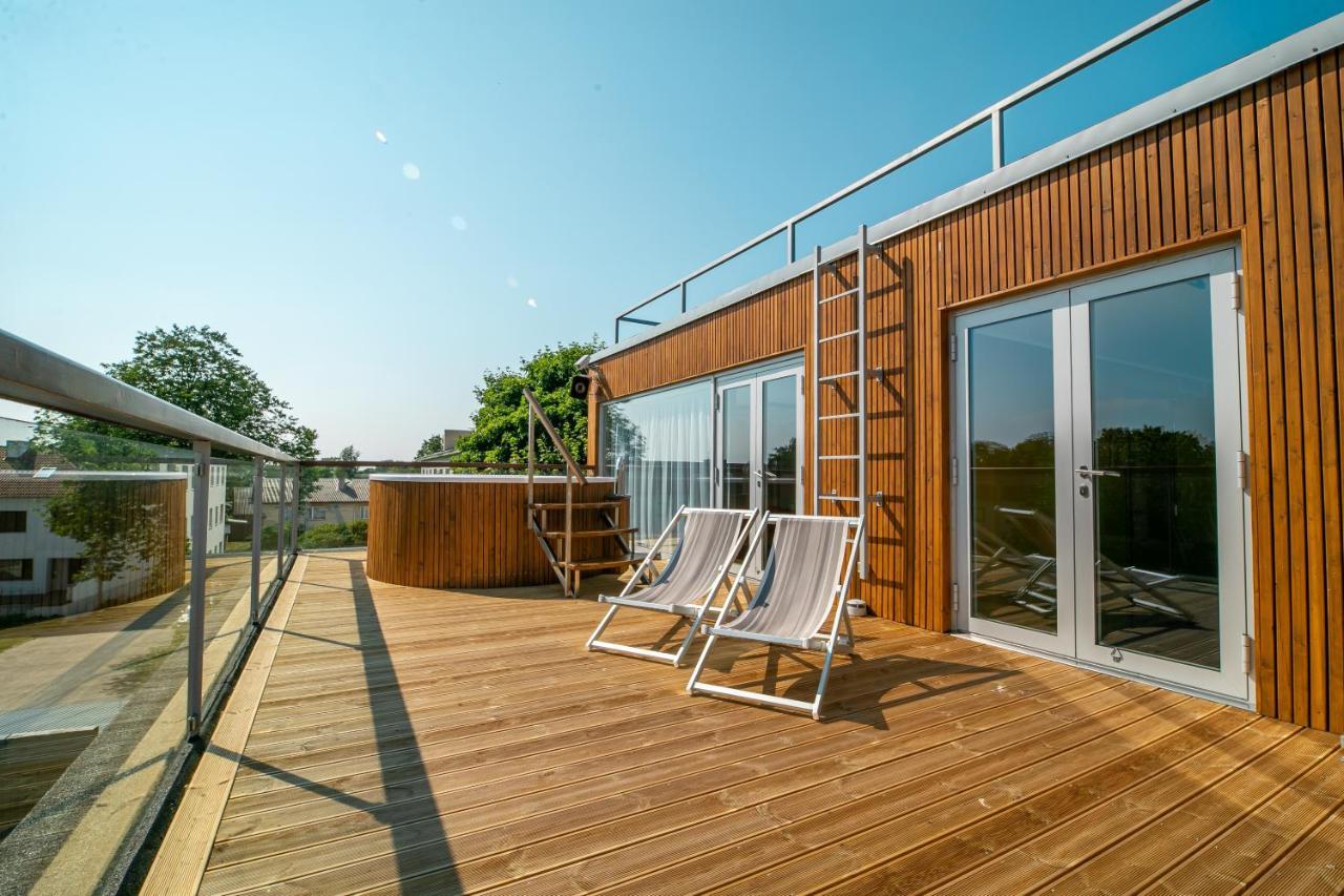 Johan Design & Spa Hotel Kuressaare Exterior foto