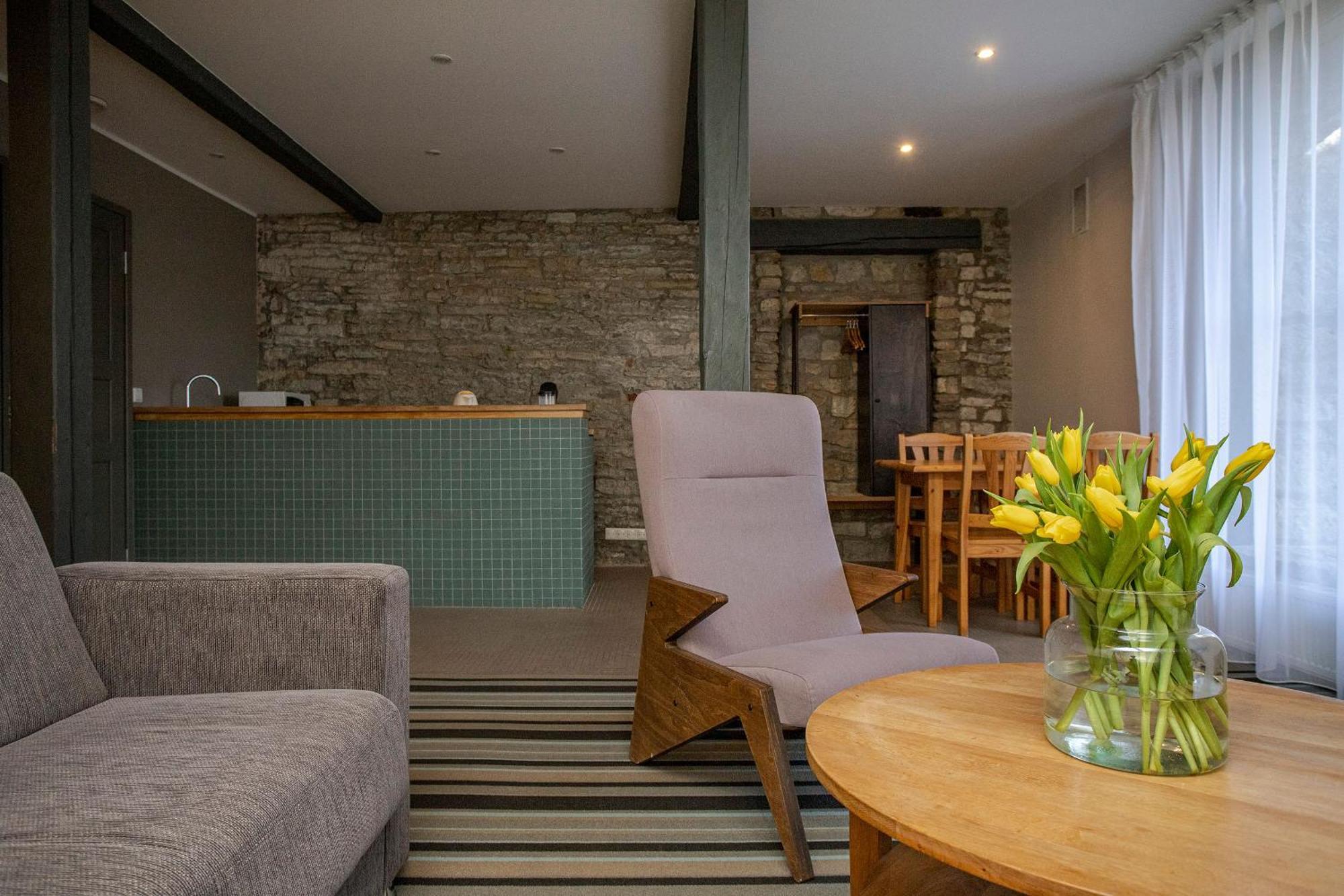 Johan Design & Spa Hotel Kuressaare Quarto foto